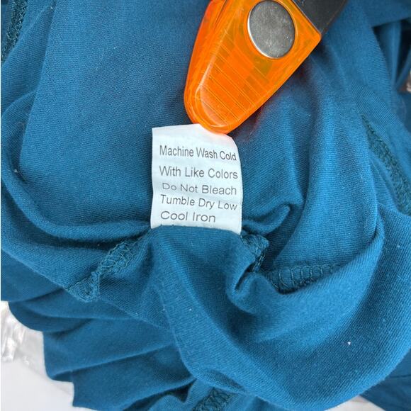 Piko Women’s Long Sleeve Wide Neck Oversized Bamboo Tunic, Teal, size L - Picture 7 of 9